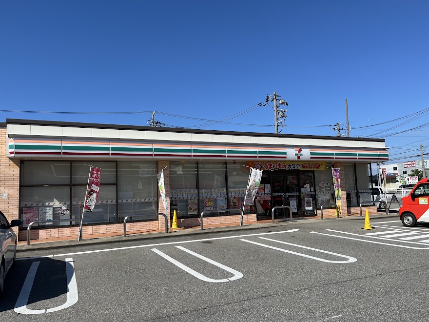 セブンイレブン南砺二日町店