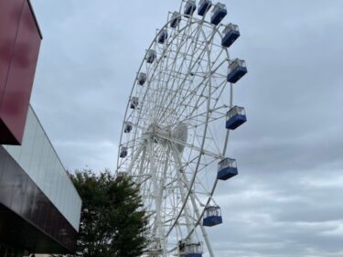アウトレットの観覧車
