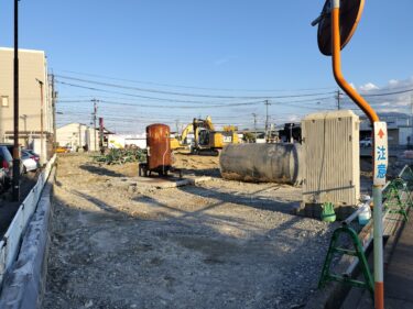 砺波市ENEOS跡地①