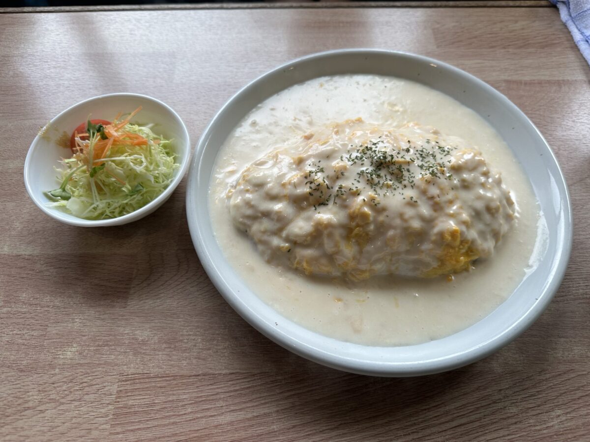 ぽてとぼーい　オムライス　ホワイト