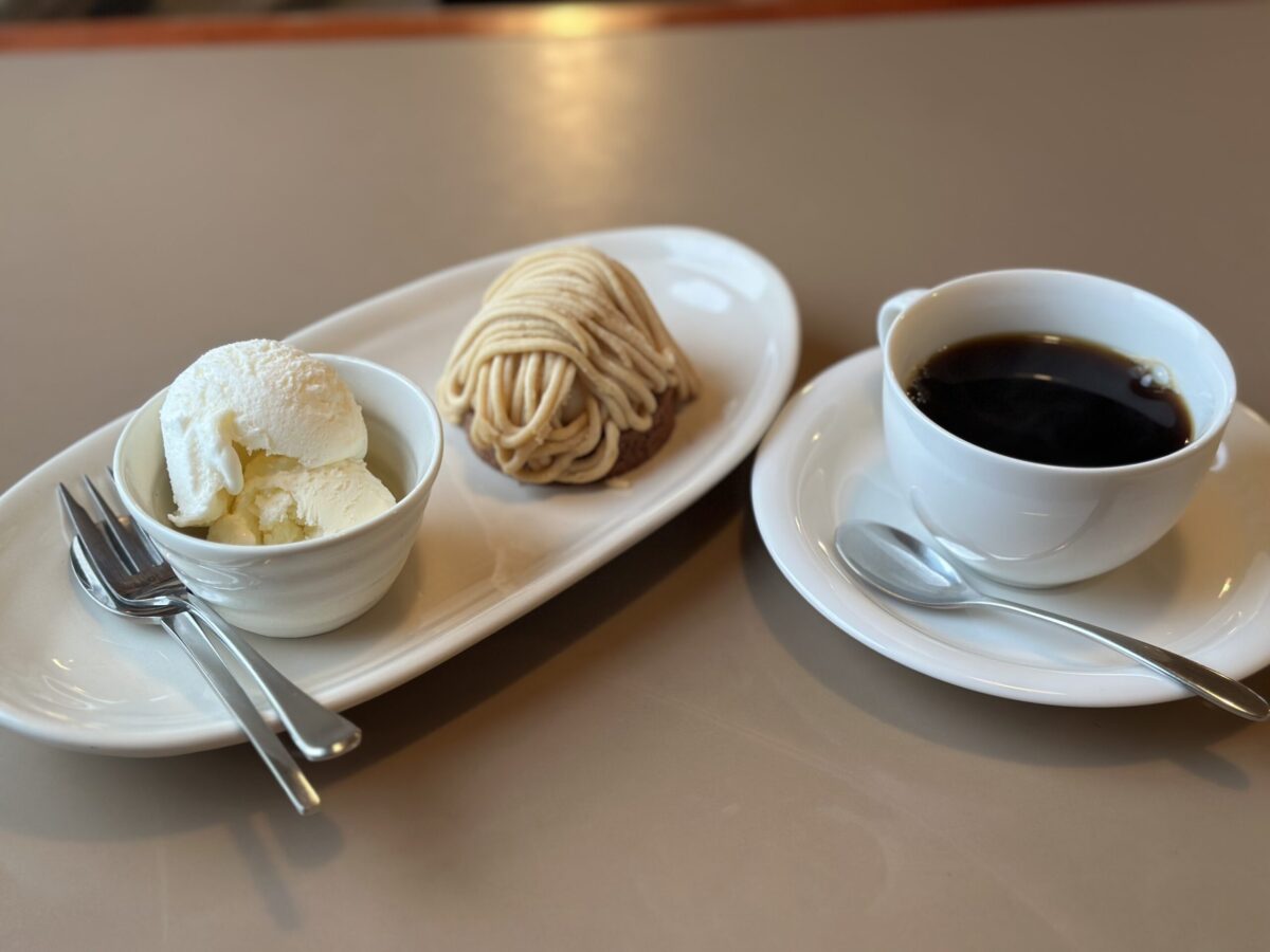 カフェレストランM2