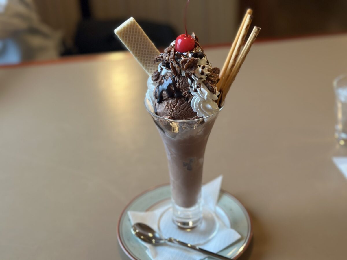 カフェレストランM2