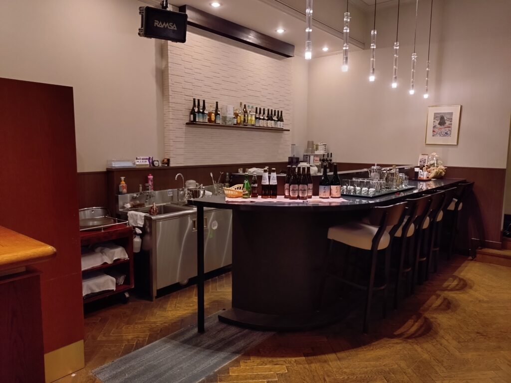 レストラン芝井川