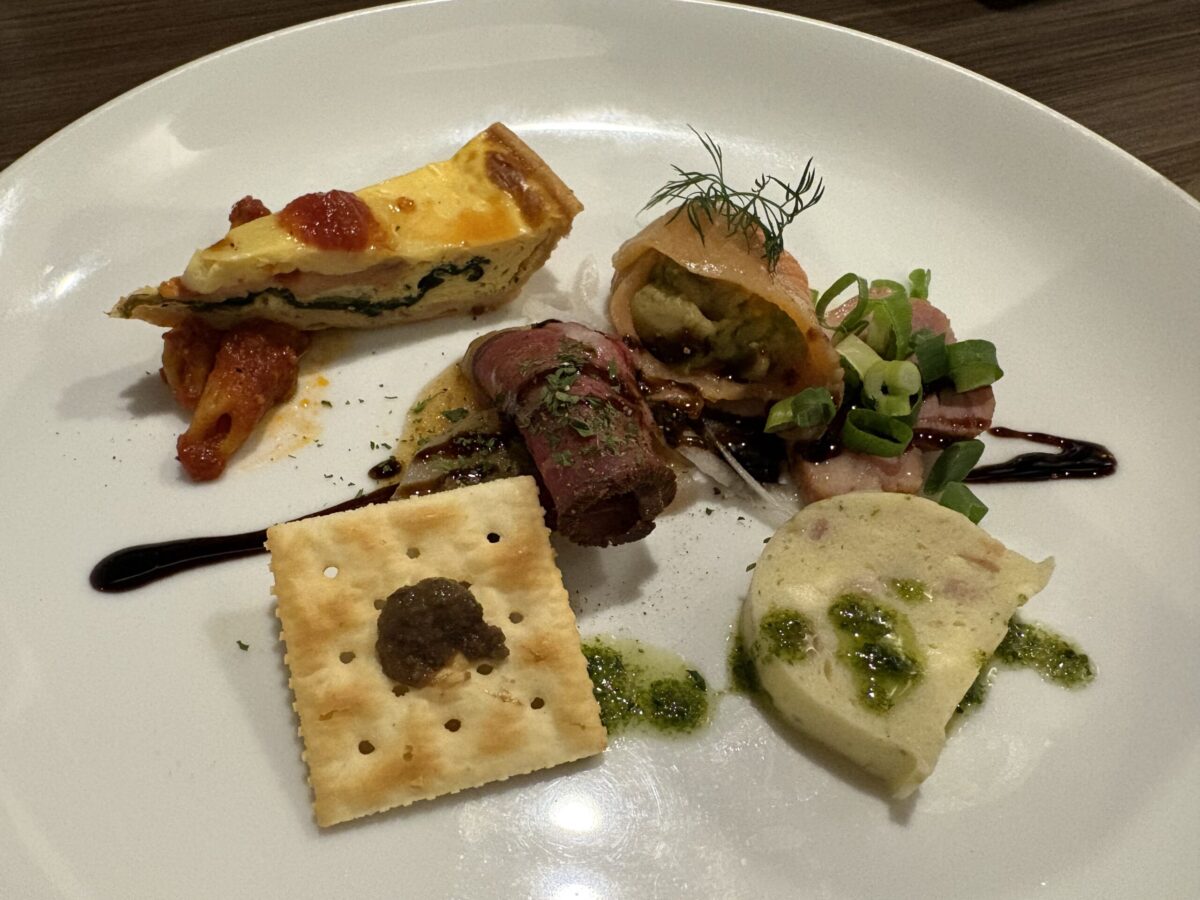 小矢部の洋食よもぎ坂でのコース料理