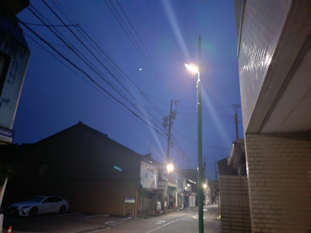 街灯がかわってた