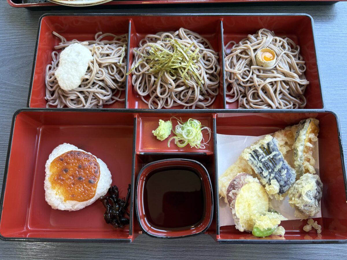 「ふなとの里」でお昼を味わい庄川の新緑を満喫してきました♪