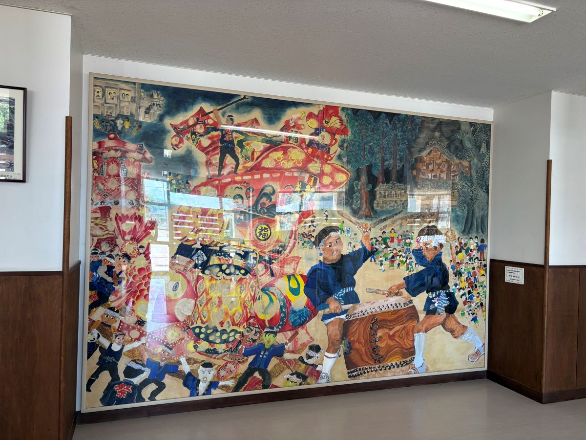 歴代ふくのっ子が小さいころから親しんできた福野夜高祭りの絵画を見る機会がありました!
