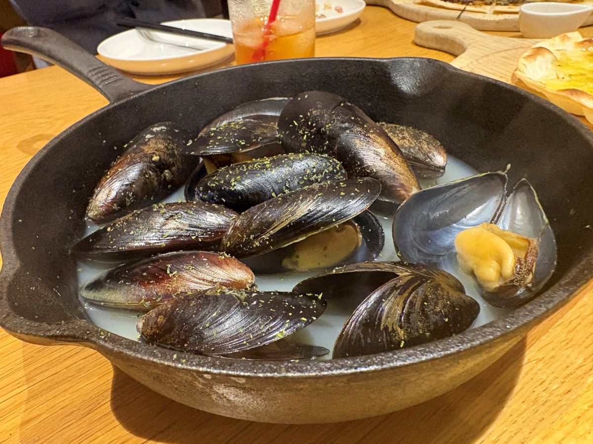 石動駅前のピザが美味しいカフェ＆バーに行ってきたよ！