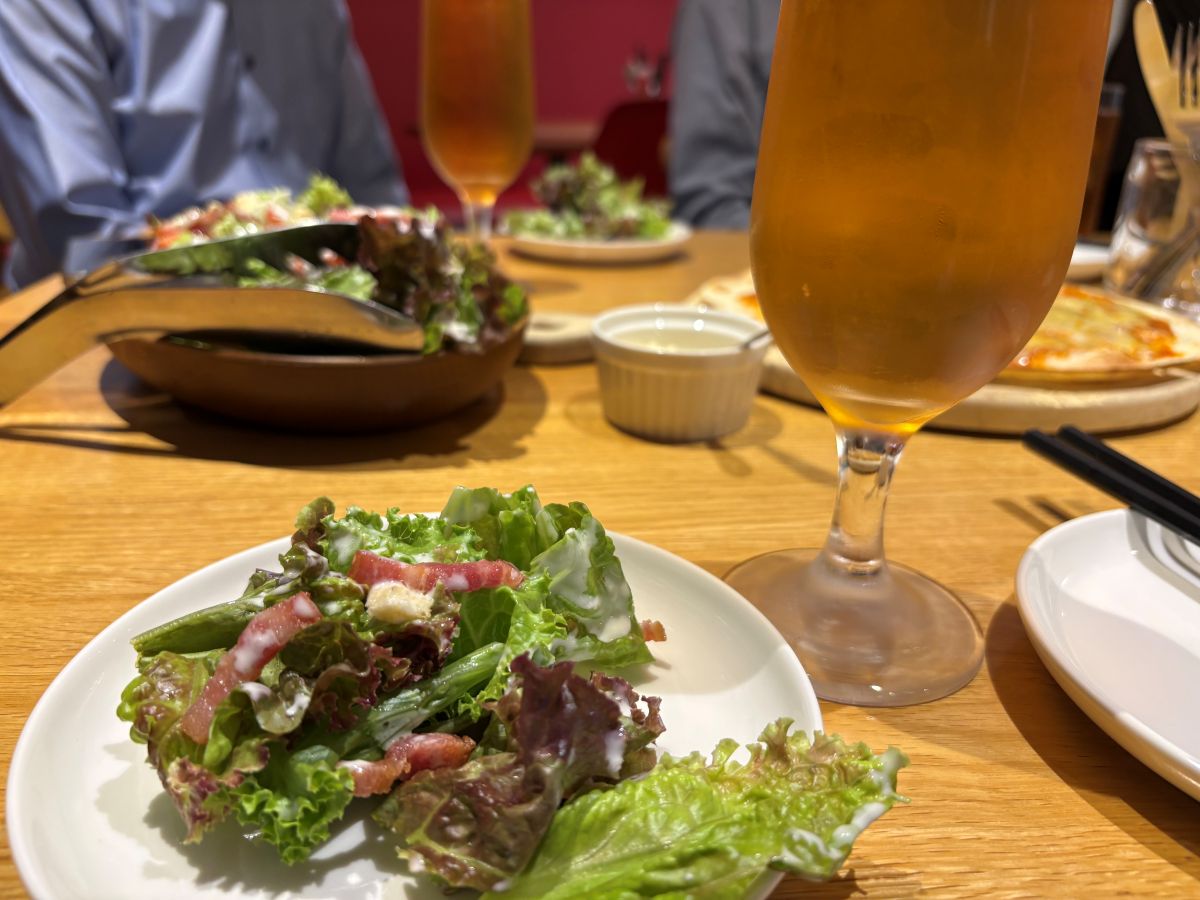石動駅前のピザが美味しいカフェ＆バーに行ってきたよ！