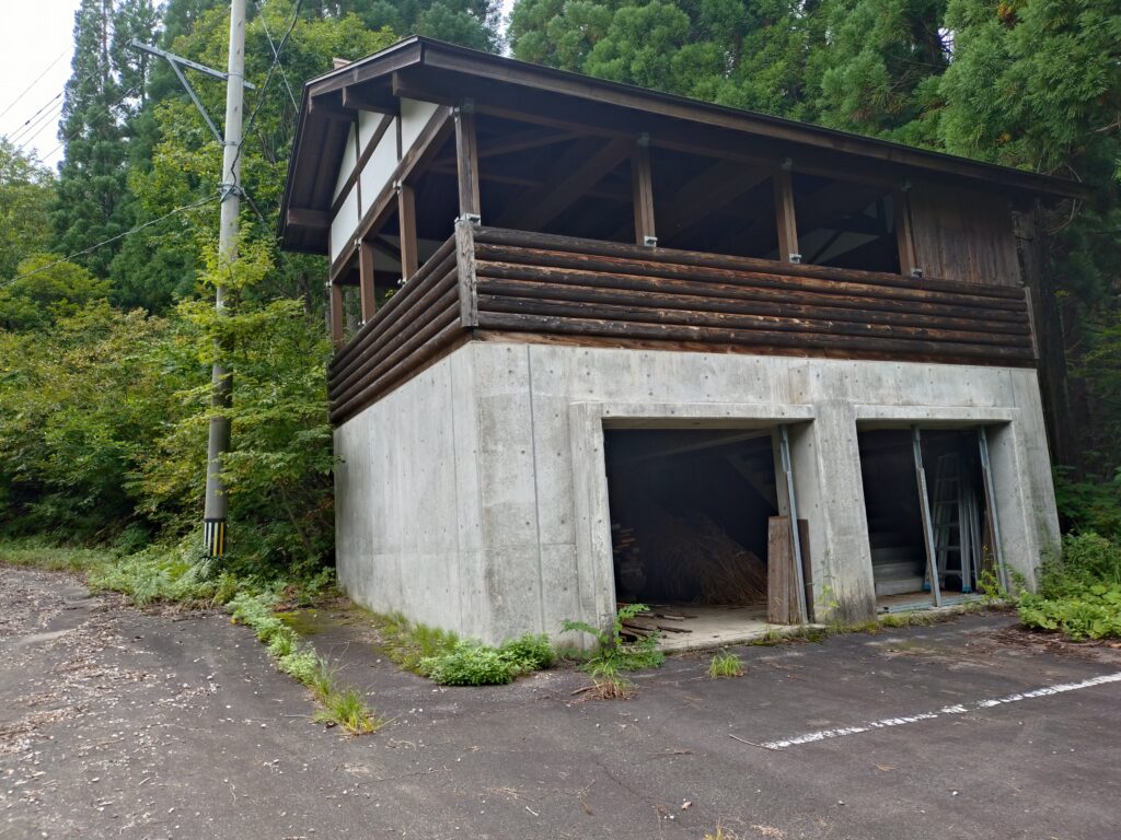 利賀ロンレー村
