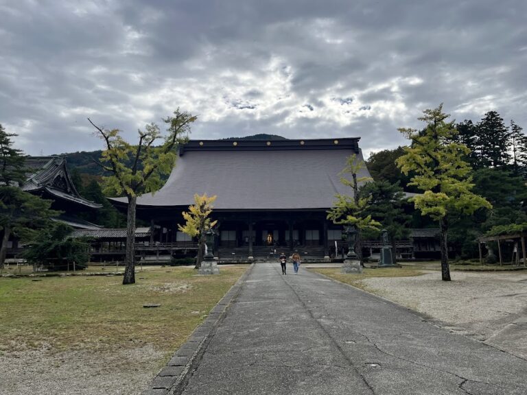 瑞泉寺の本堂